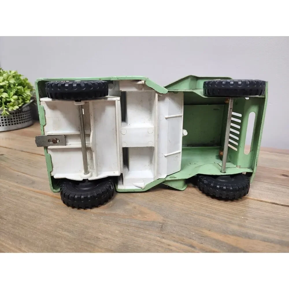 Vintage 1965 Tonka Toys Outdoor Living Light Green Jeep Runabout #2140